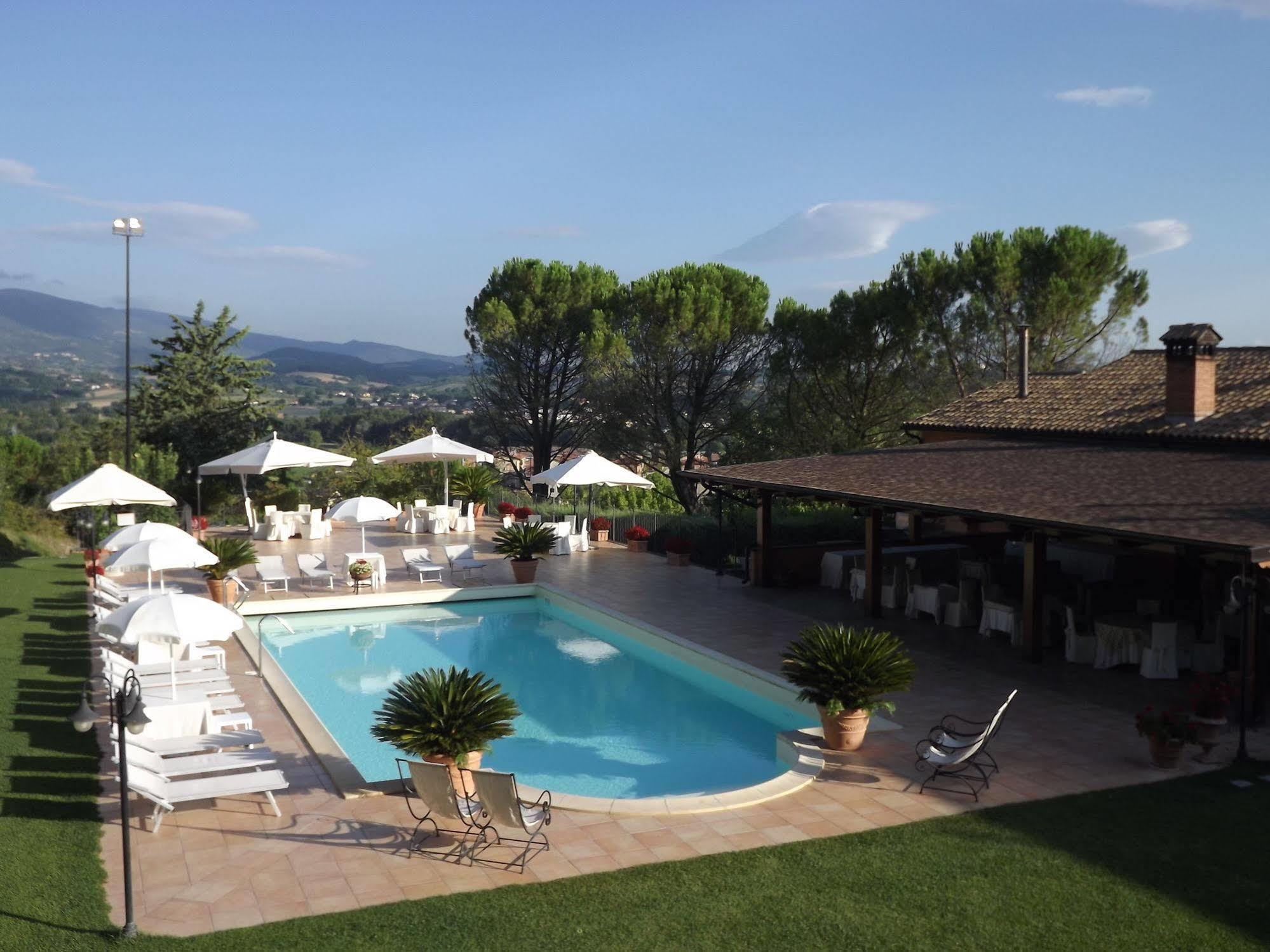 Hotel La Fattoria San Giovanni Di Baiano Eksteriør billede