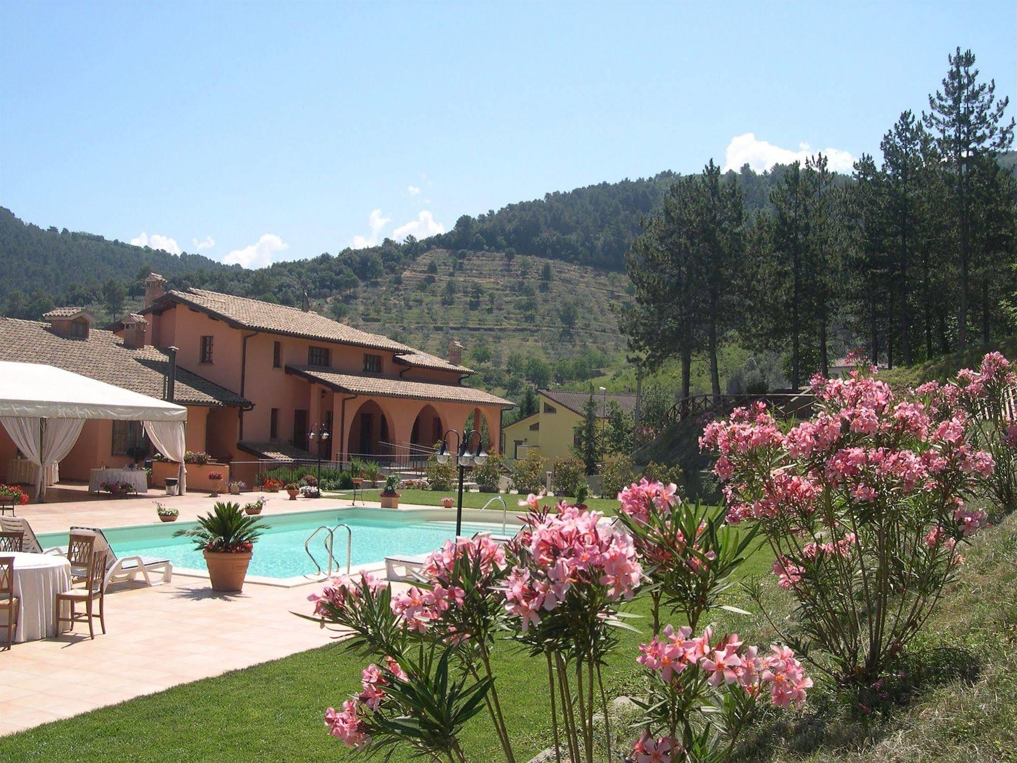 Hotel La Fattoria San Giovanni Di Baiano Eksteriør billede